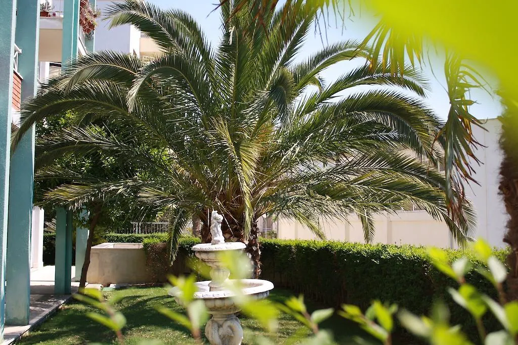 Apartment Beaches & Park Marjan Split