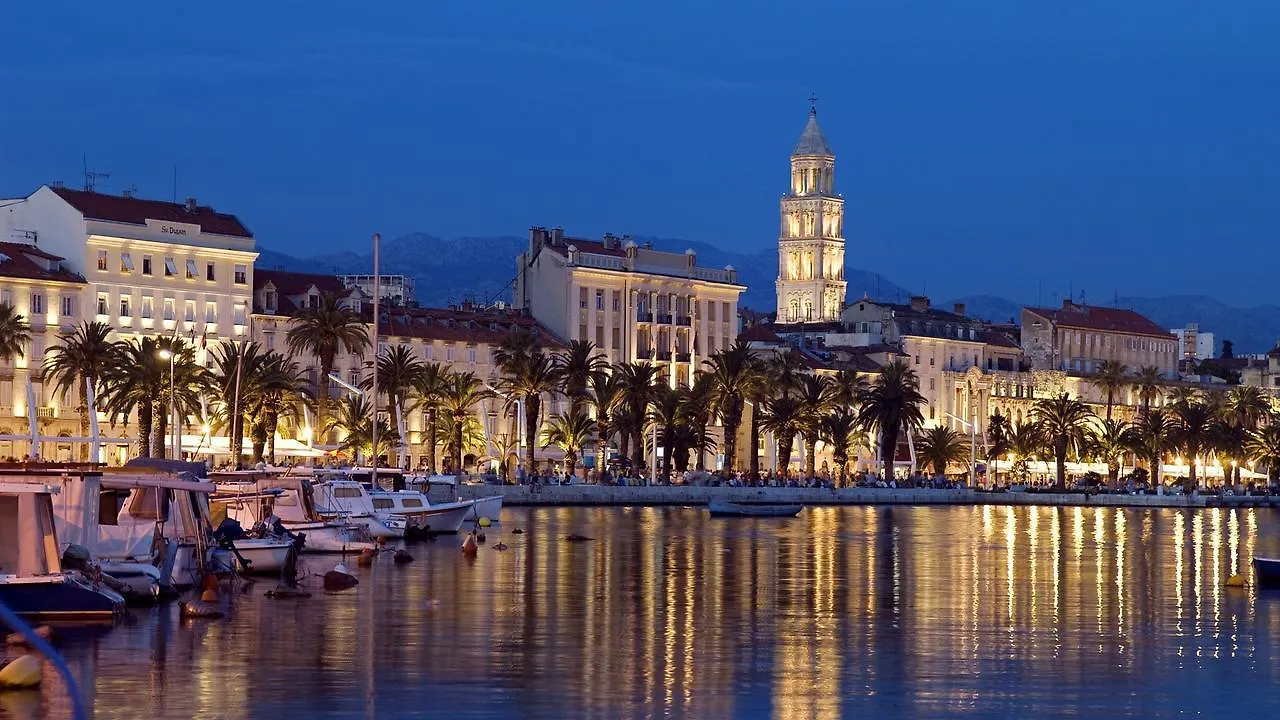 Apartment Beaches & Park Marjan Split